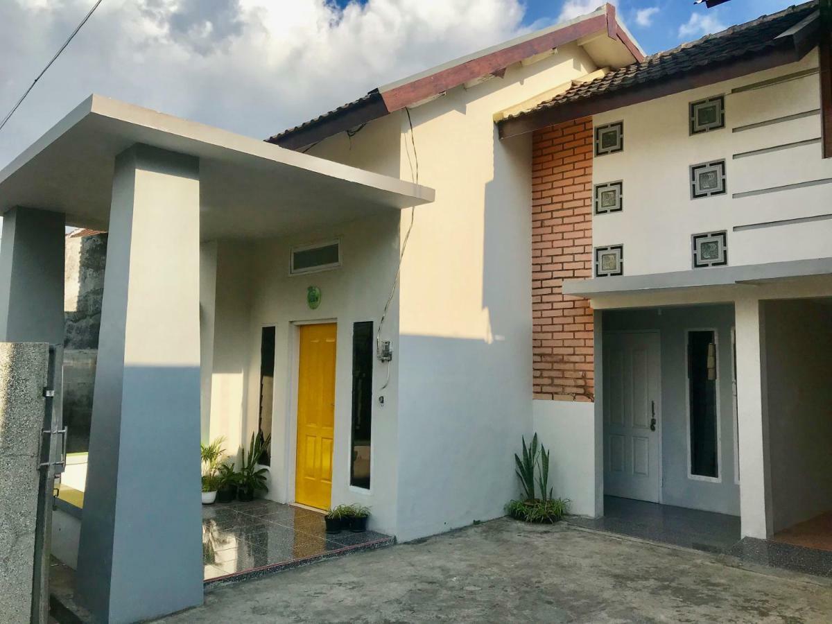 Villa Batu Keluarga Nn Buitenkant foto